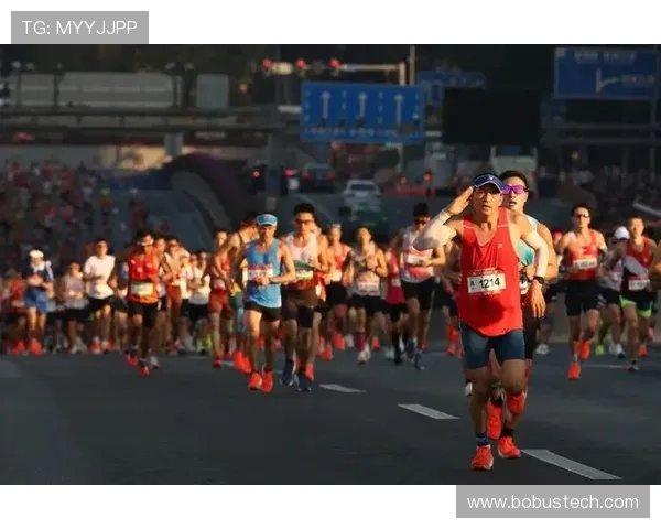 广州城市马拉松精彩点评街舞队节奏表现引领赛事热潮
